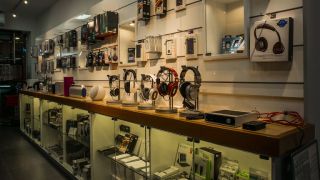 sound shops in hanoi TecHLand