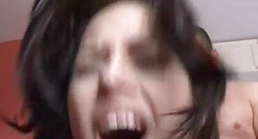 video sex teen Ông qhimset thúc đẩy một cô gái xinh đẹp để quan hệ tình dục.